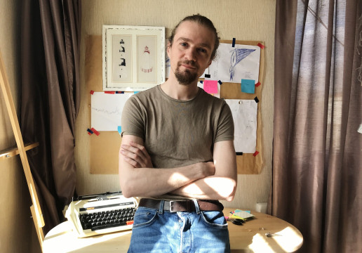Поэт, актер и драматург Константин Потапов станет первым гостем онлайн-июня в библиотеке на Гагарина